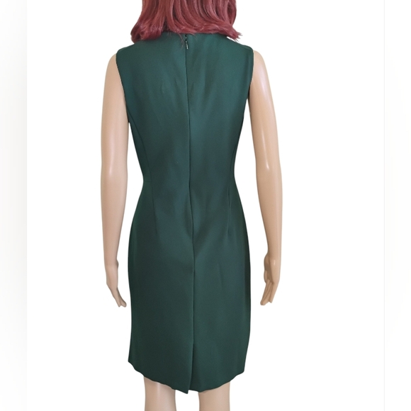 Lands End Stretch Sleeveless Ponte Dress With Pockets - Size 10 - Picture 5 of 7